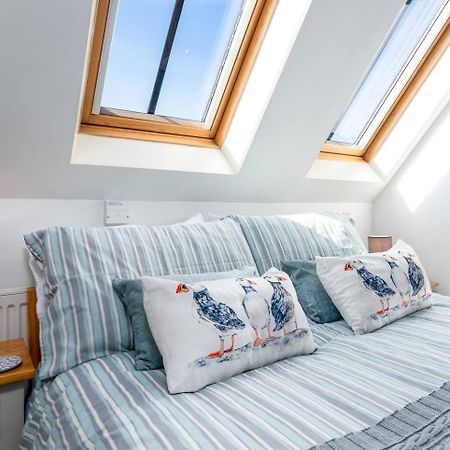 The Look Out Characterful Apartment Whitby Exterior photo