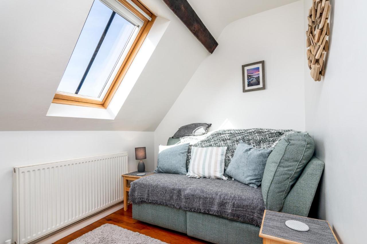 The Look Out Characterful Apartment Whitby Exterior photo