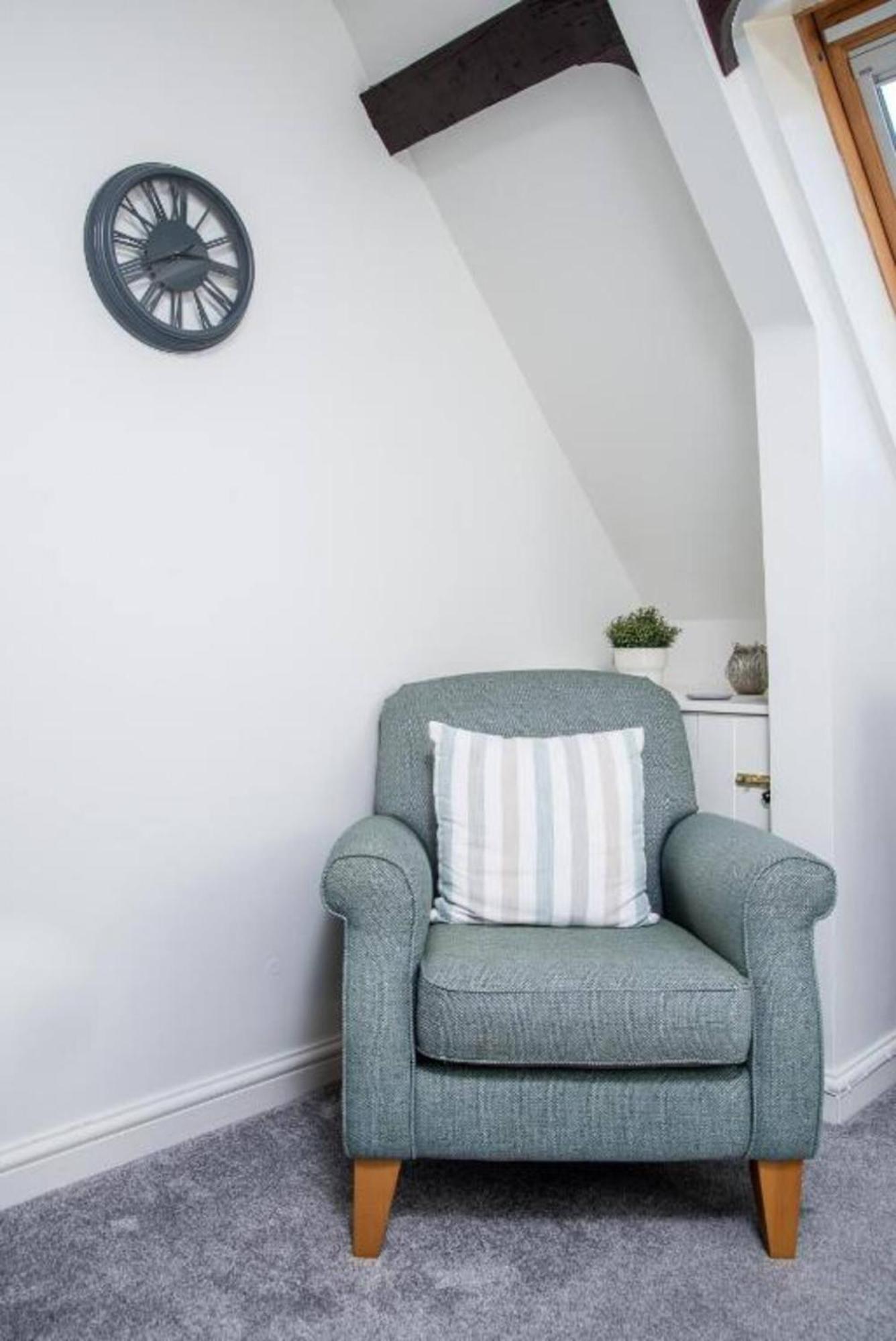 The Look Out Characterful Apartment Whitby Exterior photo